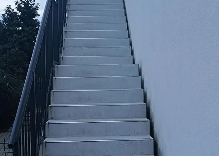 Apartment Segment Pawla